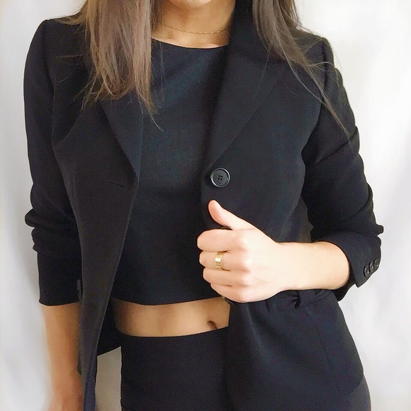 Ann Taylor • Black Blazer • Size 4 - Picture 1 of 5